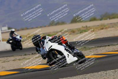 media/Oct-08-2022-SoCal Trackdays (Sat) [[1fc3beec89]]/Turn 16 (125pm)/